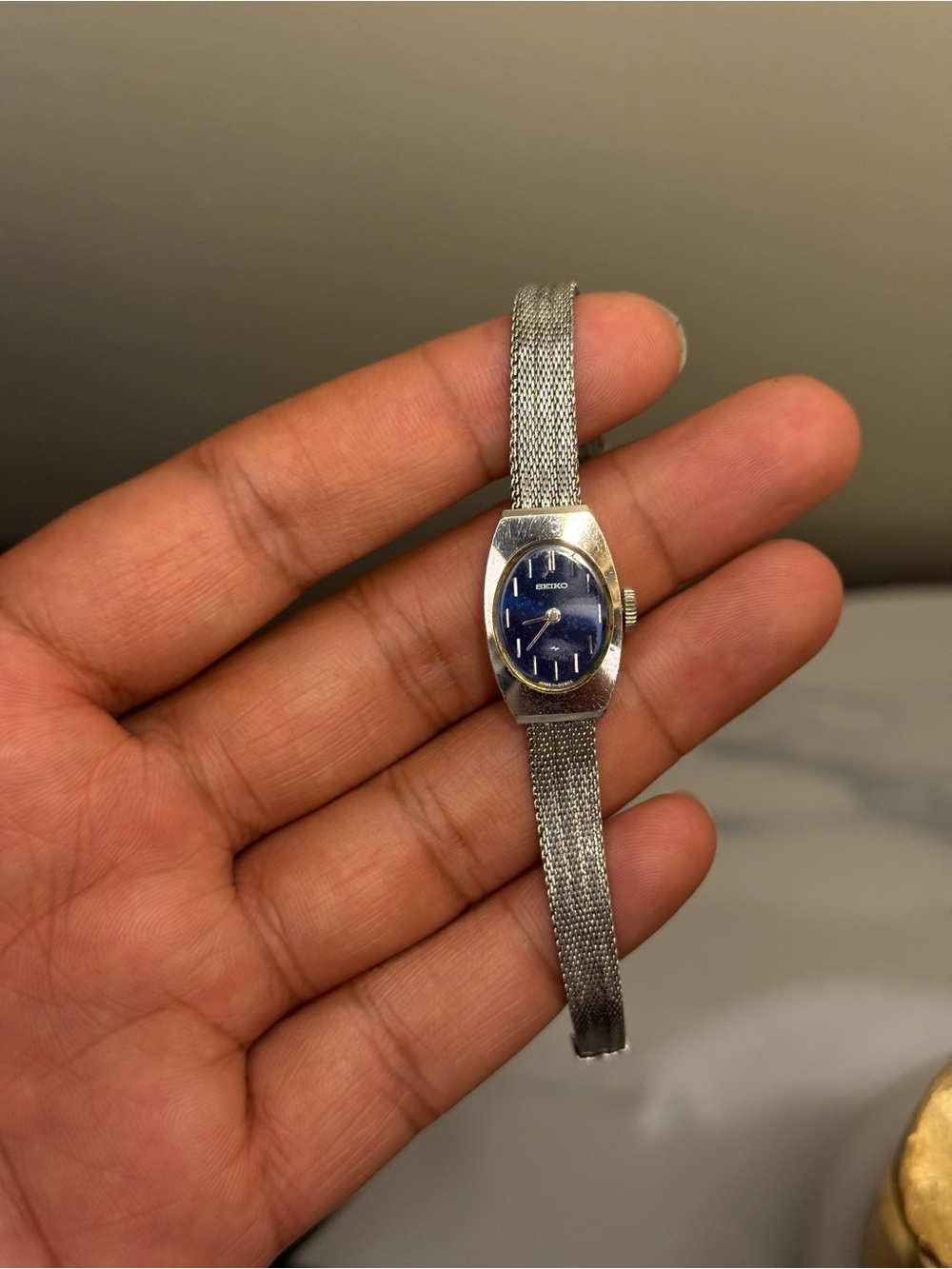 Seiko Vintage manual winding Silver Mesh Band Ladies Watch with Blue Dial
